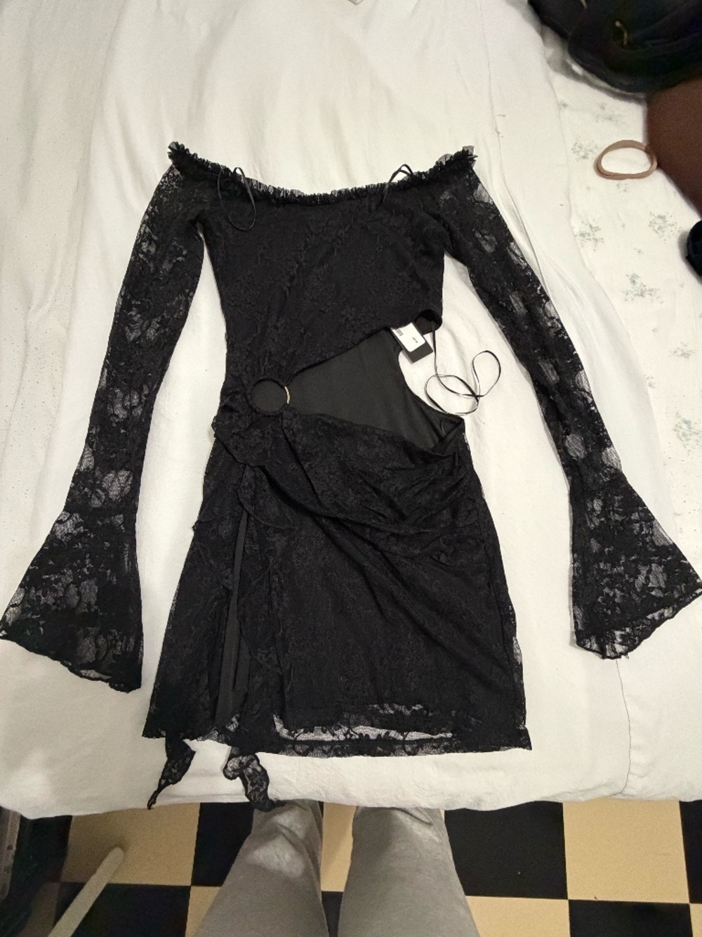 Fashion Nova black lace dress